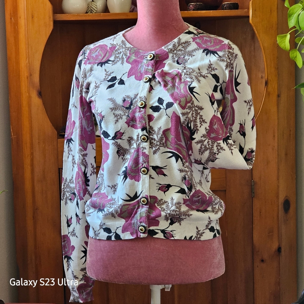 Twelve by Twelve button-up cardigan, size medium.